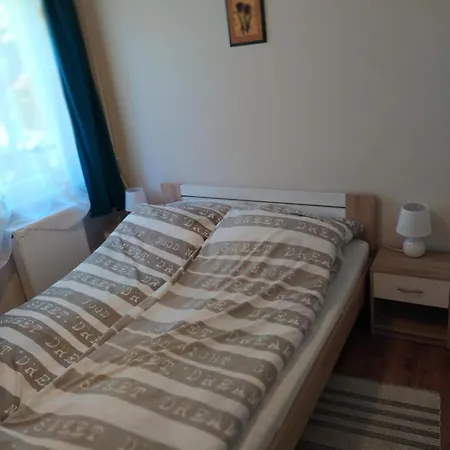 Twins House - Janka *